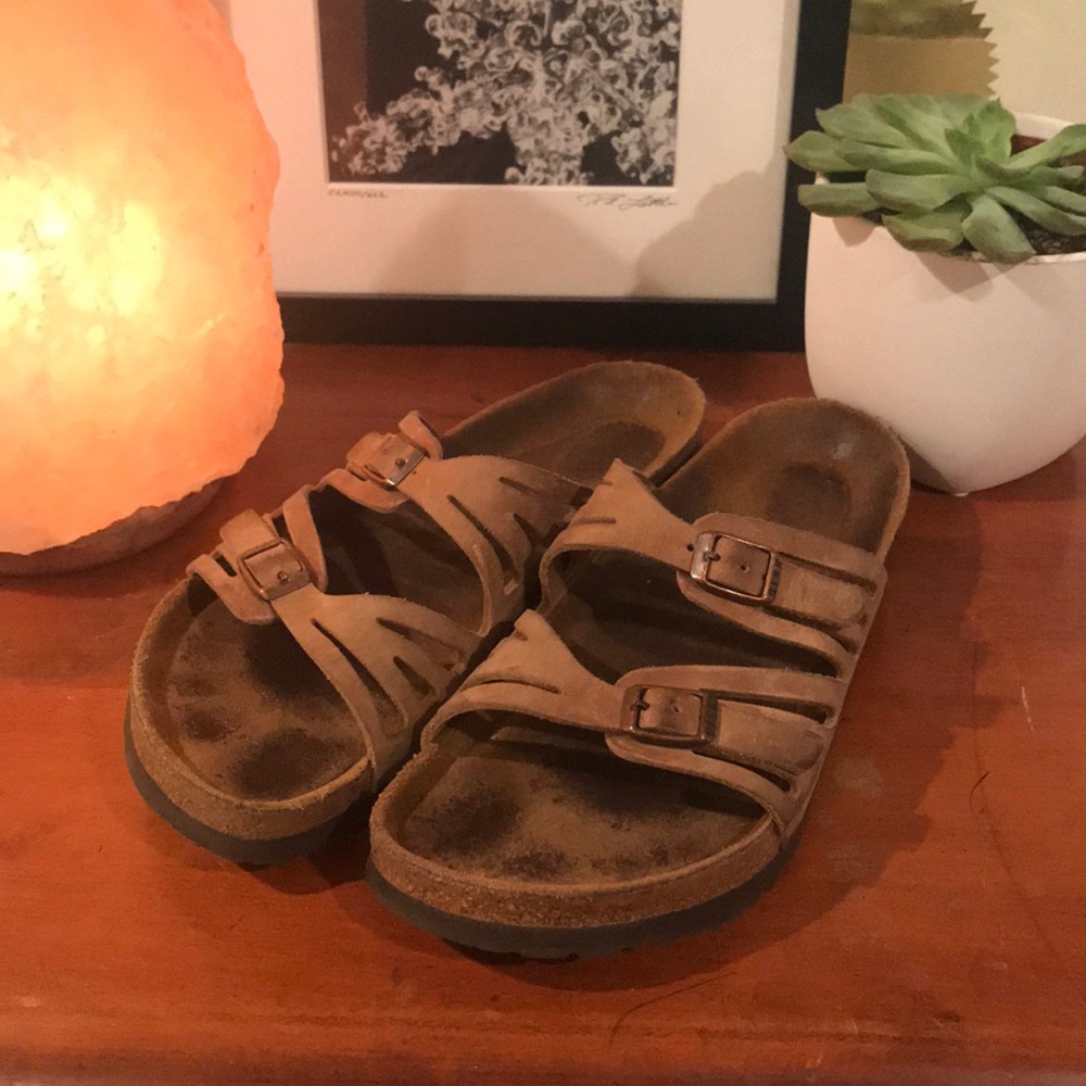 BIRKENSTOCKS Granada Soft Footbed Size 39 Regular
